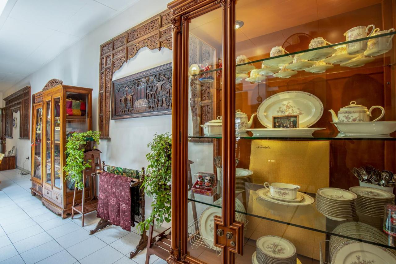 Sekararum Butik Syariah Guesthouse Бандунг Экстерьер фото